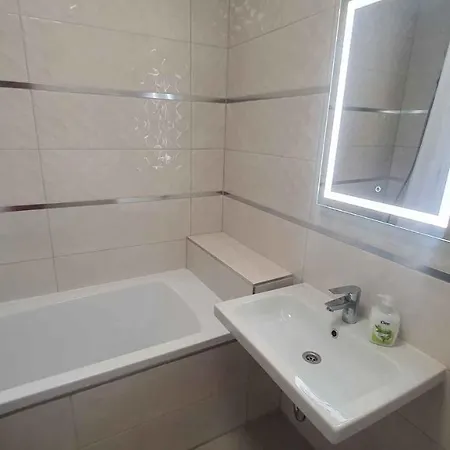 In - Balaton 43129 Сasa de vacaciones Szántód