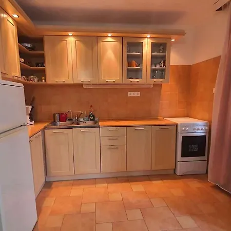 In - Balaton 43129 *