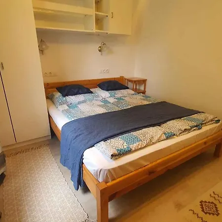 In - Balaton 43129 * Szántód