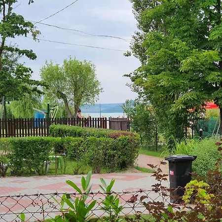 Vakantiehuis In - Balaton 43129 Szántód