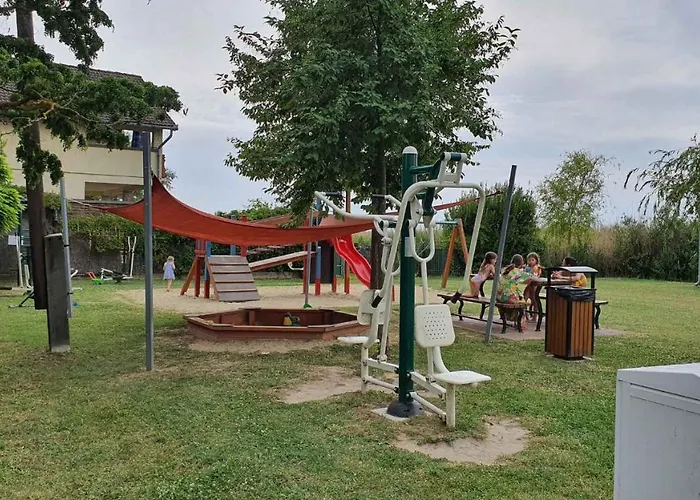 In - Balaton 43129 Vakantiehuis Szántód